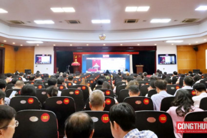 Tập huấn về ứng dụng trí tuệ nhân tạo (AI) cho cán bộ các cấp ủy và cơ quan Đảng trên cả nước