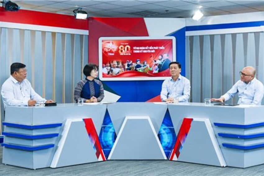 [TỌA ĐÀM] Tây Nguyên và Tây Bắc: Hai mô hình, một lời giải