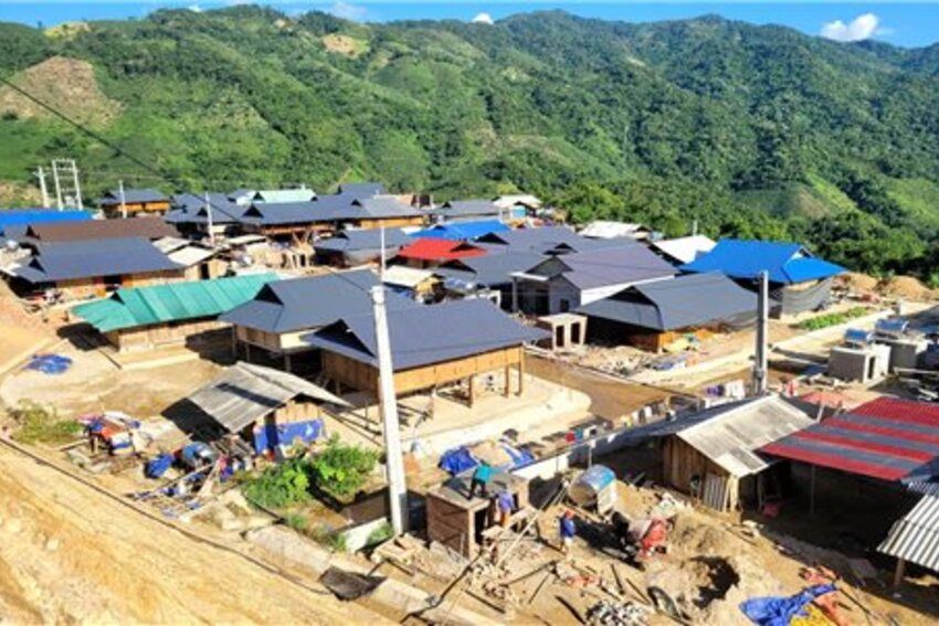 Niềm vui trên các bản làng tái định cư nơi vùng cao xứ Thanh