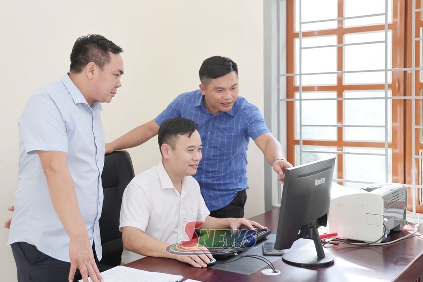 Chuyển đổi số trong công tác Đảng tại xã Pắc Ngà