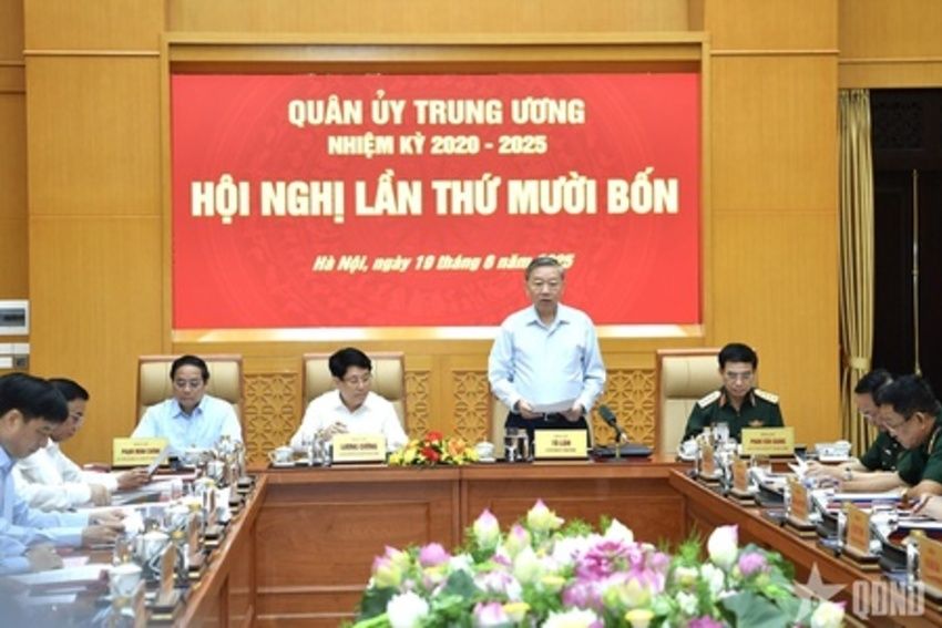 MÃI MÃI XỨNG DANH BỘ ĐỘI CỤ HỒ