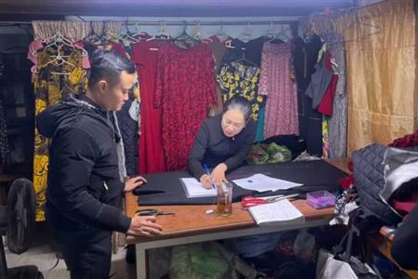 Phường Gia Viên ban hành Quyết định di dời đối với các hộ dân chưa bàn giao căn hộ tại chung cư cũ Đồng Quốc Bình