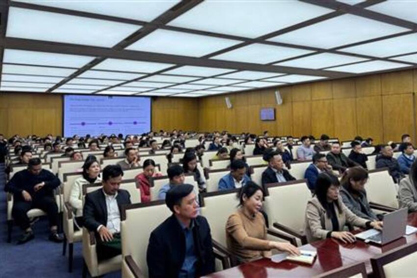 Tập huấn chuyên đề Trợ lý Ảo GPT cho đội ngũ cán bộ, công chức cấp xã, phường, đặc khu