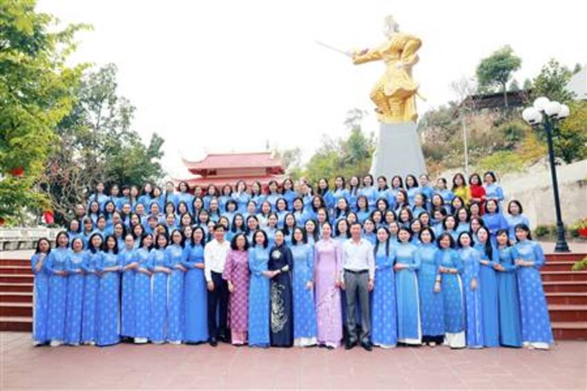 Hơn 150 cán bộ, hội viên phụ nữ tiêu biểu tham gia chương trình Hành trình về nguồn năm 2026