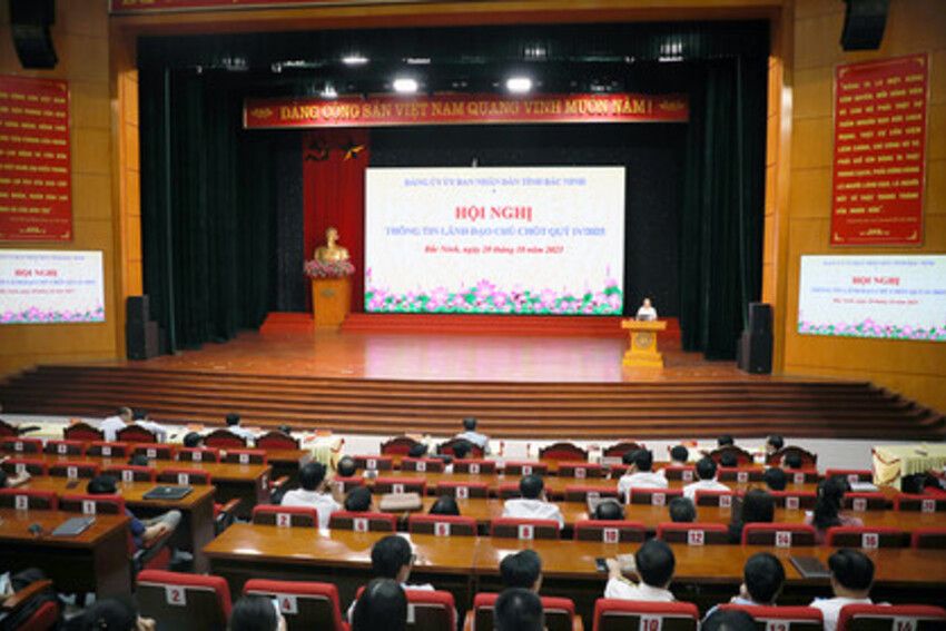 Đảng ủy UBND tỉnh Bắc Ninh tổ chức Hội nghị thông tin lãnh đạo chủ chốt quý IV năm 2025