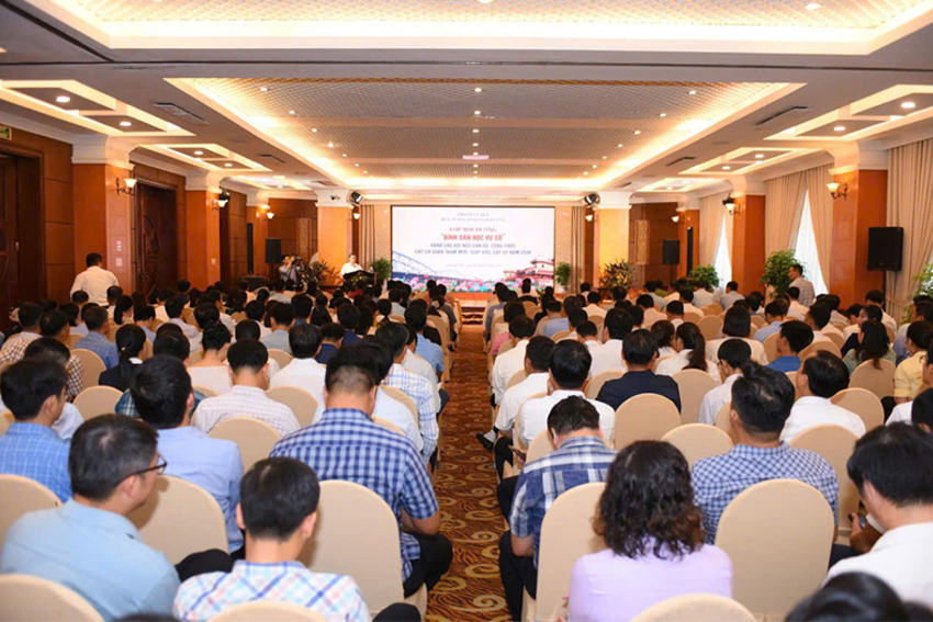 Nâng cao năng lực số cho đội ngũ cán bộ tham mưu, giúp việc cấp ủy