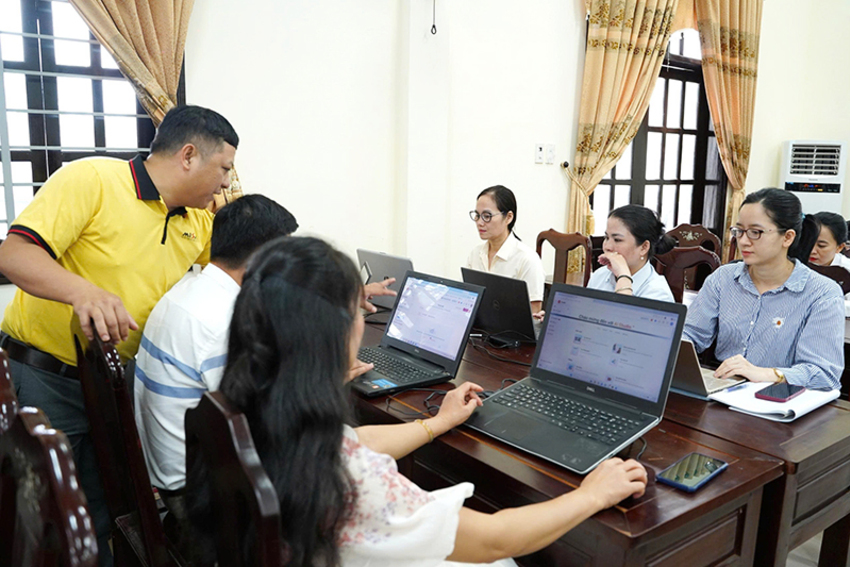 Phường Phú Bài bồi dưỡng kỹ năng ứng dụng AI cho cán bộ, công chức, viên chức