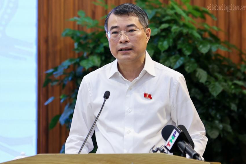 Thủ tướng: Sửa đồng bộ các luật nhằm không để giá đất tăng cao và bảo đảm chỗ ở cho người dân