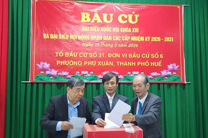 Phường Phú Xuân: Không khí phấn khởi trong ngày hội bầu cử