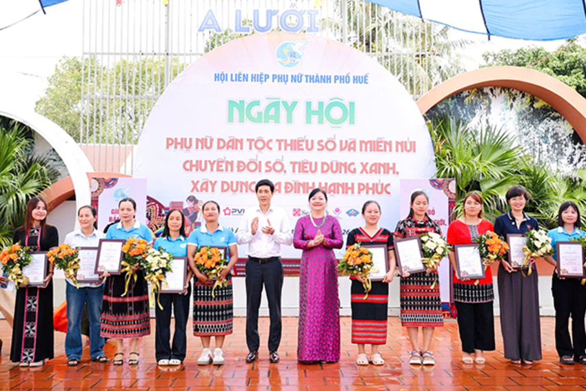 Khai mạc Ngày hội “Phụ nữ thông minh - chuyển đổi số - tiêu dùng xanh” năm 2026
