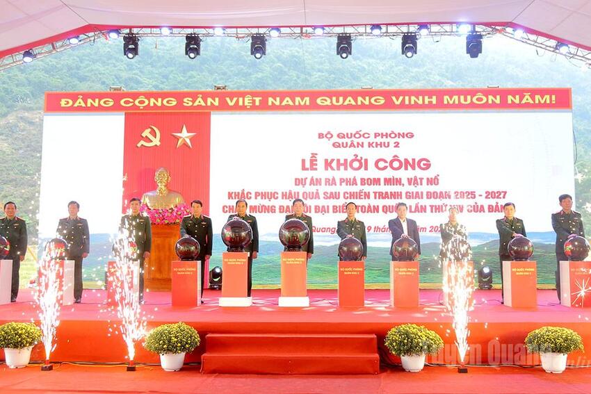 Khởi công Dự án Rà phá bom mìn, vật nổ giai đoạn 2025 – 2027