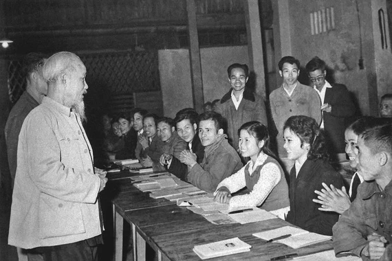 Cần đổi mới và nâng cao chất lượng sinh hoạt chi bộ - Kỳ 1: Tổ chức cơ sở đảng là “gốc rễ” vững mạnh của Đảng