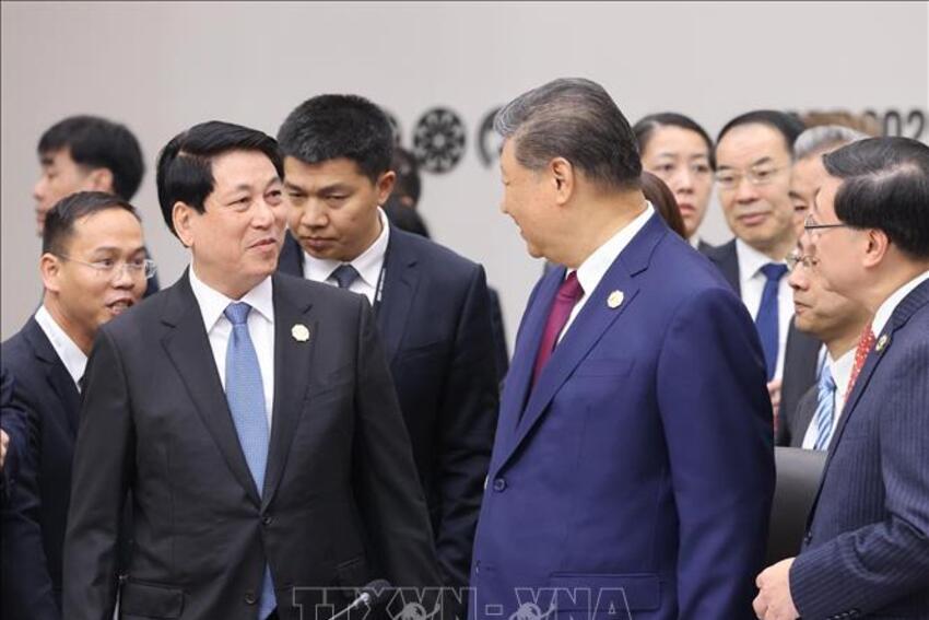 Tuần lễ Cấp cao APEC 2025: Chủ tịch nước Lương Cường gặp Tổng Bí thư, Chủ tịch Trung Quốc Tập Cận Bình