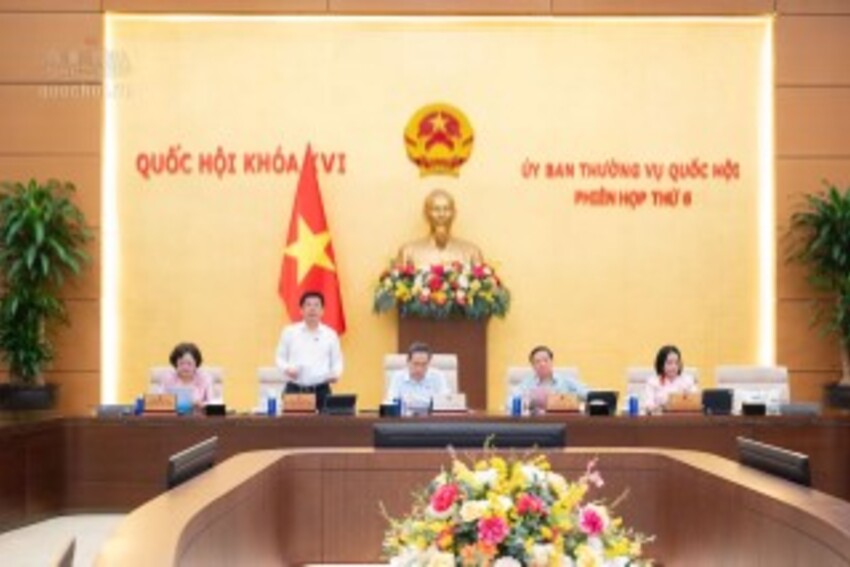 UBTVQH cho ý kiến đối với các dự án Luật về môi trường và giao dịch hàng hóa phái sinh