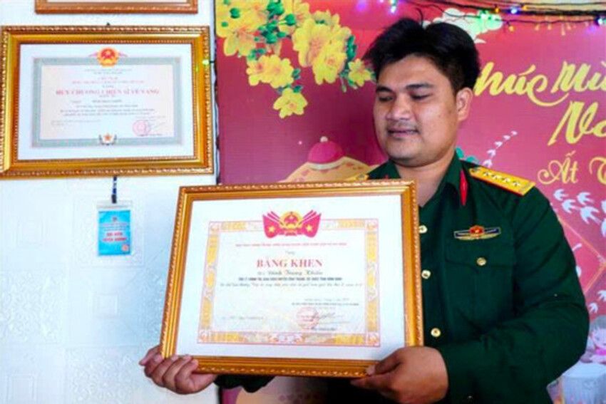 Từ ước mơ trở thành Bộ đội Cụ Hồ đến Lễ tuyên dương học sinh, sinh viên, thanh niên DTTS xuất sắc