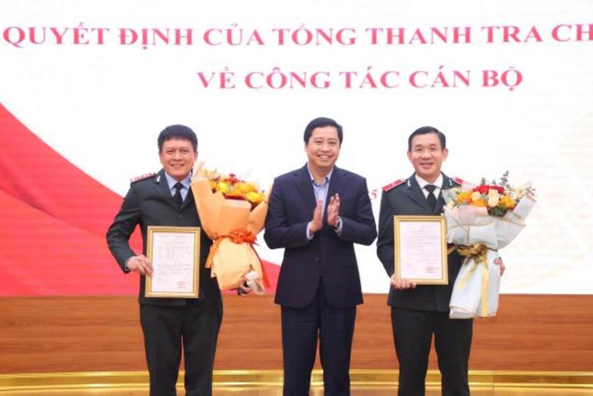 Đồng chí Trần Đình Hưng giữ chức Chánh Văn phòng Thanh tra Chính phủ