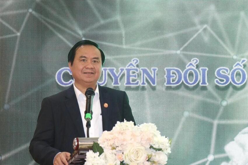 Chuyển đổi số để phục vụ người dân và doanh nghiệp