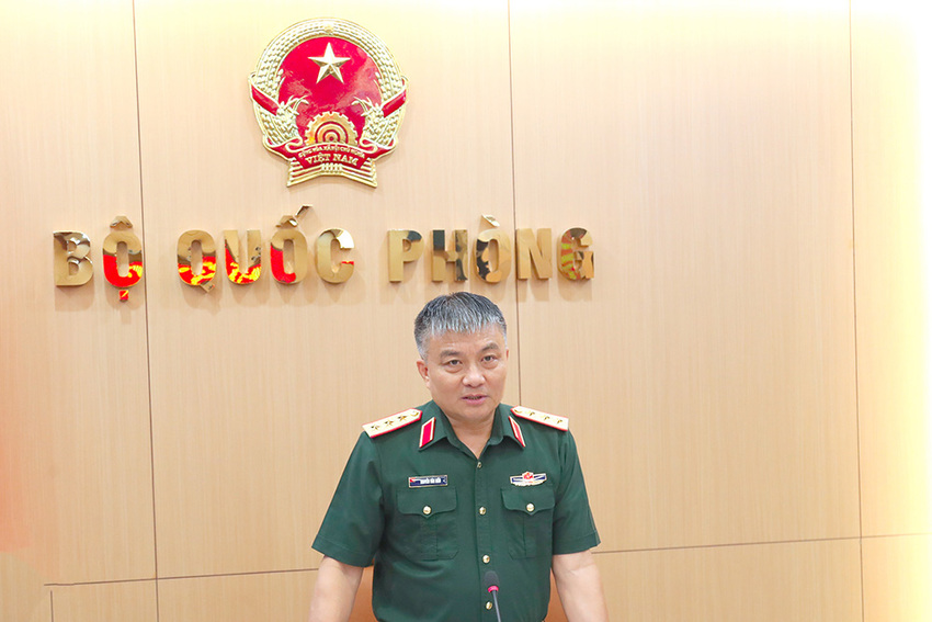 Thượng tướng Nguyễn Văn Hiền chủ trì Hội nghị báo cáo kết quả triển khai các nhiệm vụ chuyển đổi số trong Bộ Quốc phòng