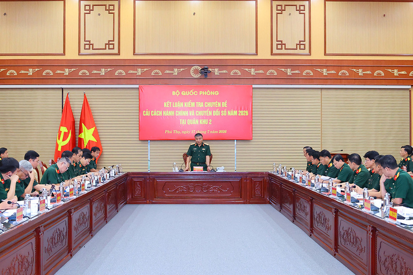 Thượng tướng Nguyễn Văn Hiền kết luận kiểm tra chuyên đề cải cách hành chính, chuyển đổi số tại Quân khu 2