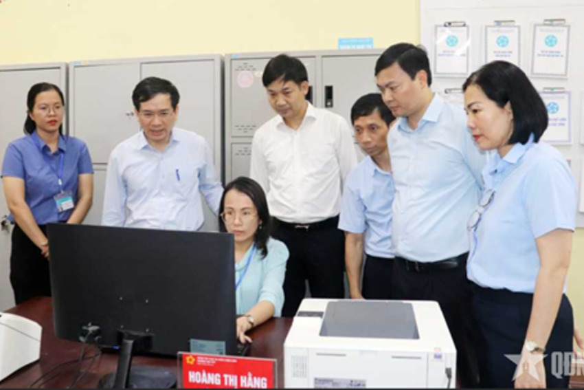 “Địa phương quyết, địa phương làm, địa phương chịu trách nhiệm”: Trao quyền để kiến tạo phát triển - Bài 3: Tháo “nút thắt” mới thực quyền, thực việc (Tiếp theo và hết)