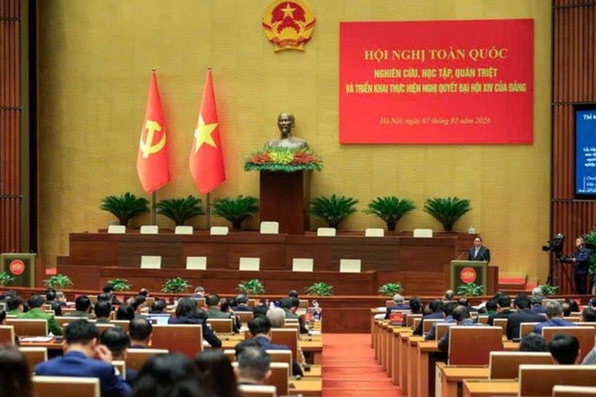 Phát triển mạnh mẽ, toàn diện văn hoá, con người Việt Nam