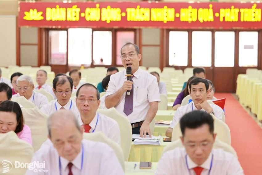 Nhân dân bàn trọng sự