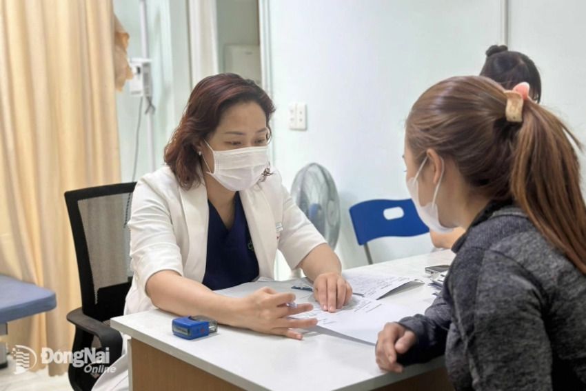 Thuốc lá: Thủ phạm thầm lặng khiến nhiều cặp vợ chồng khó có con