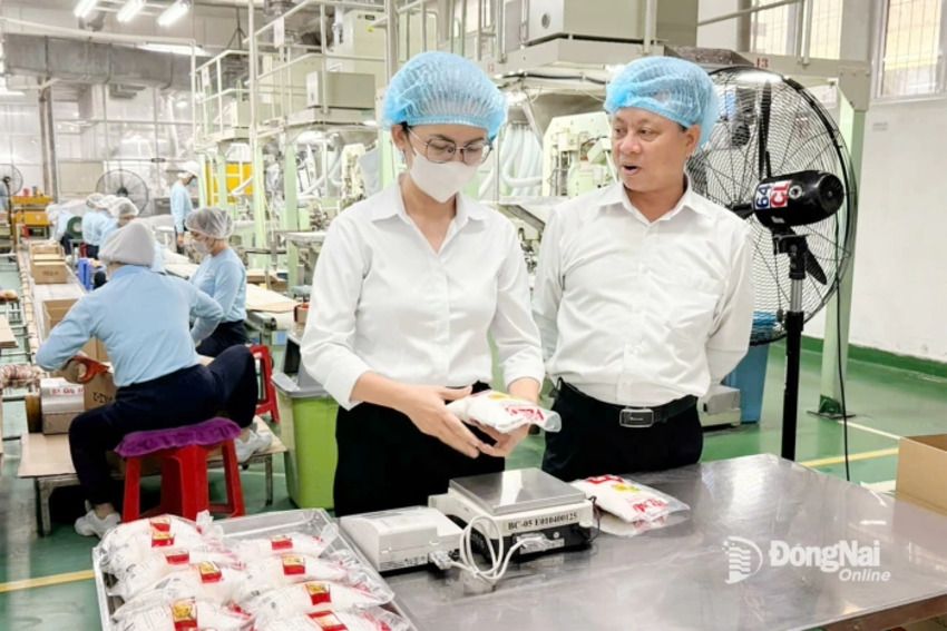 Tự hào người công nhân là đảng viên