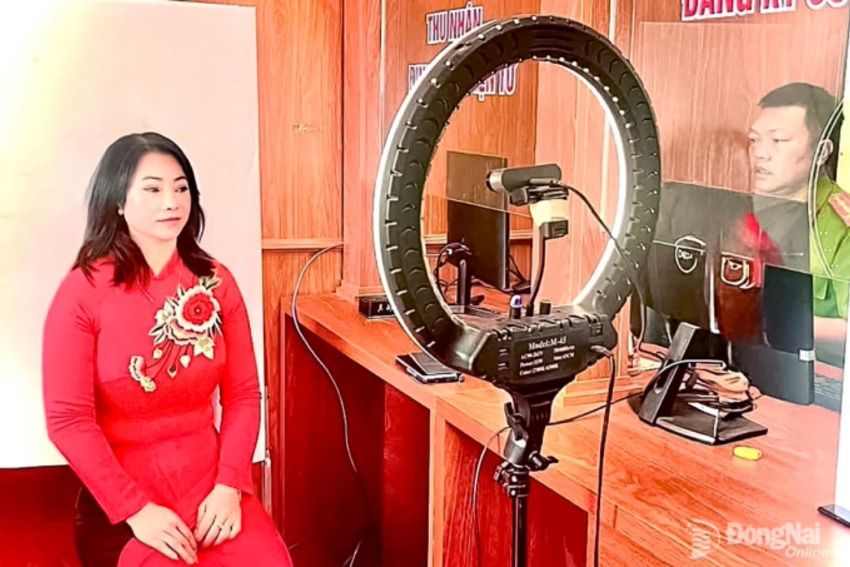 Đồng Nai cơ bản hoàn thành việc đổi thẻ đảng viên