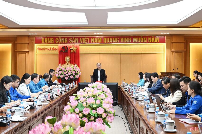 Khơi dậy tinh thần đoàn kết, sáng tạo, trách nhiệm trong lực lượng công đoàn, đoàn thanh niên