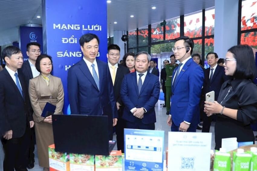 Hà Nội hiện thực hóa Nghị quyết số 57-NQ/TƯ: Kiến tạo động lực phát triển mới từ khoa học và công nghệ