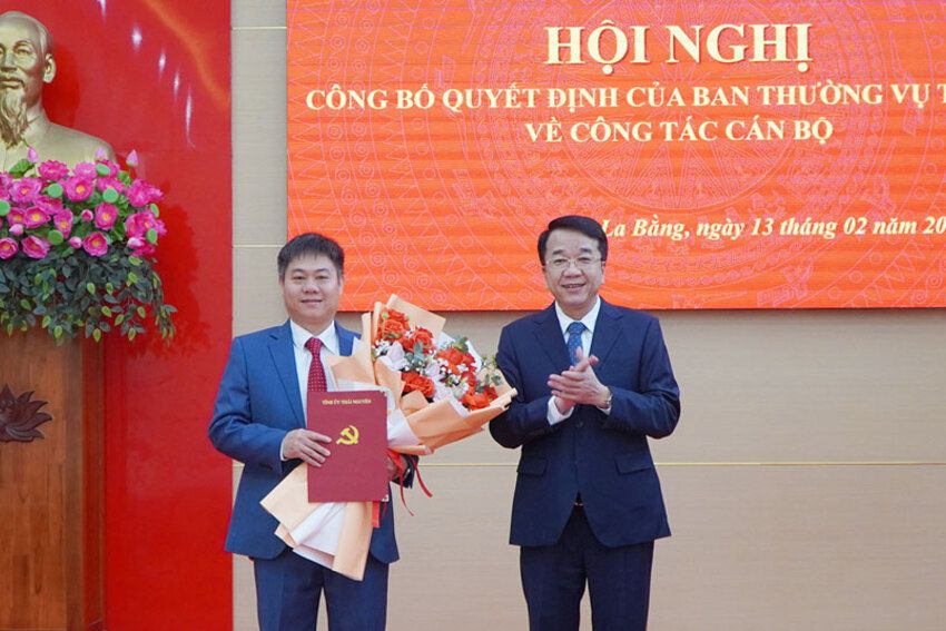 Đồng chí Đặng Thanh Tùng giữ chức Bí thư Đảng ủy xã La Bằng