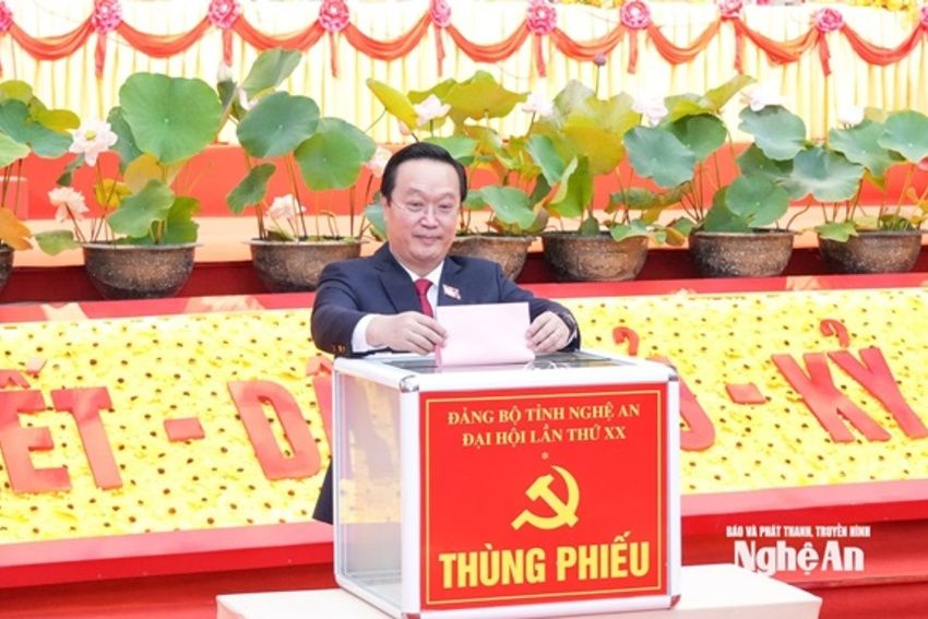 Bầu 68 đồng chí vào Ban Chấp hành Đảng bộ tỉnh Nghệ An khóa XX, nhiệm kỳ 2025 - 2030