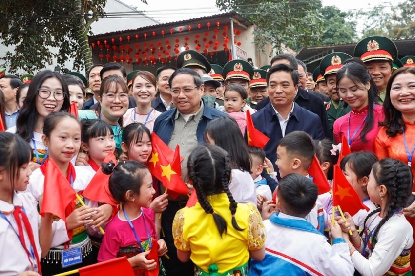 Triển khai ngay việc chăm lo đời sống vật chất, tinh thần cho nhân dân đón Tết