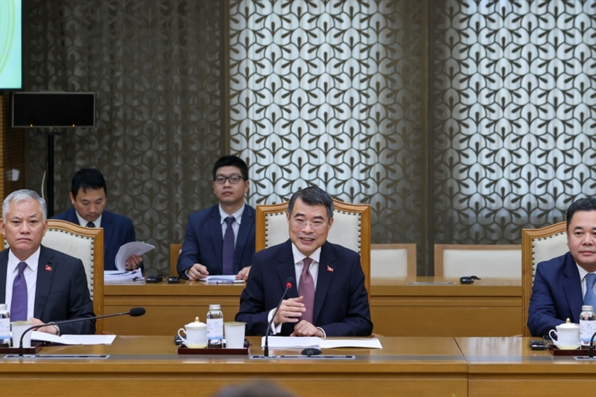 Thủ tướng Lê Minh Hưng tiếp Trưởng đại diện của IMF