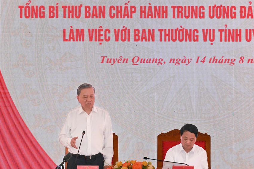 Xây dựng chiến lược phát triển kinh tế - xã hội tổng thể cho tỉnh Tuyên Quang mới một cách bài bản, khoa học