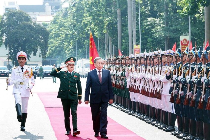 Phát biểu của Tổng Bí thư ở Lễ kỷ niệm 80 năm Ngày truyền thống Bộ Tổng Tham mưu