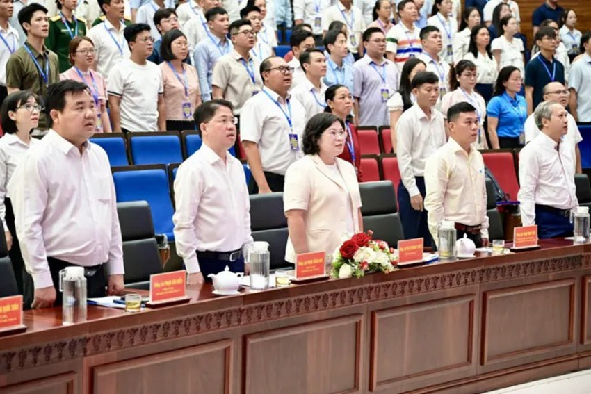 Bồi dưỡng nâng cao kiến thức, kỹ năng cho cán bộ làm công tác chuyển đổi số