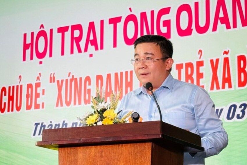 Rộn ràng ngày hội tòng quân tại TPHCM: Tiễn 240 thanh niên lên đường nhập ngũ