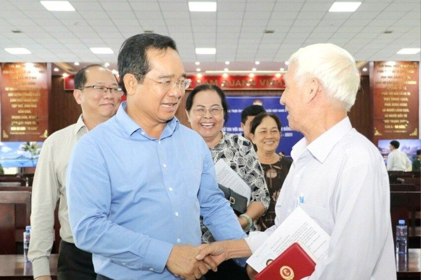 Chủ tịch UBND TPHCM Nguyễn Văn Được: Phát triển kinh tế phải đi đôi với bảo đảm an sinh xã hội