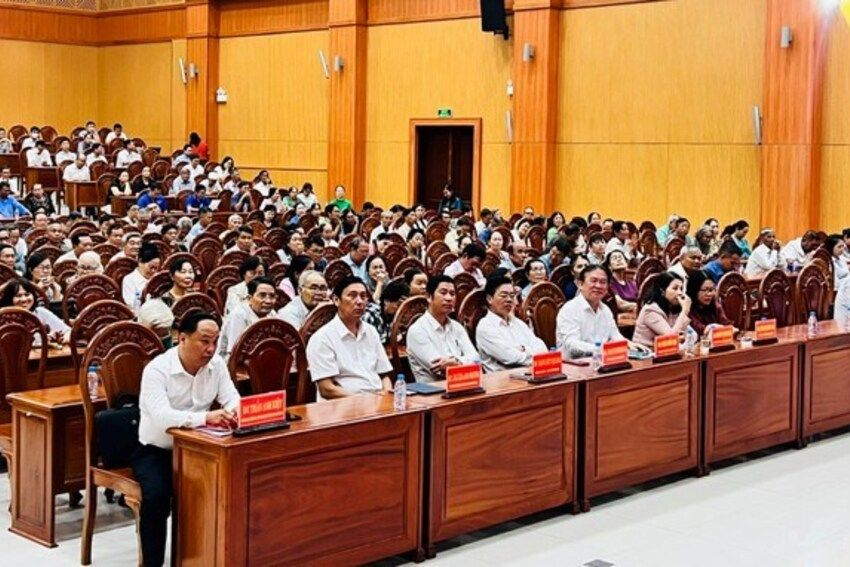 Cử tri phường Bà Rịa kiến nghị đầu tư hạ tầng, nâng chất lượng giáo dục và y tế