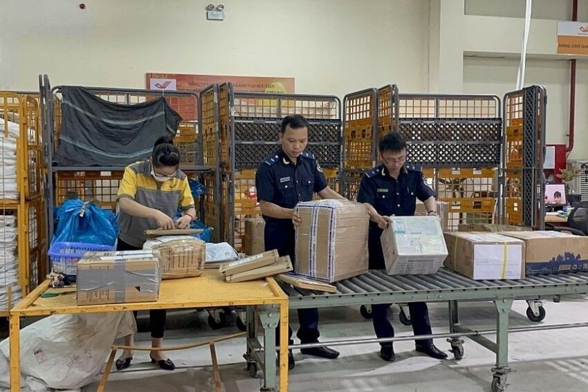 Đảng ủy Cục Hải quan chỉ đạo triển khai tích cực phổ biến chính sách mới về thuế xuất nhập khẩu