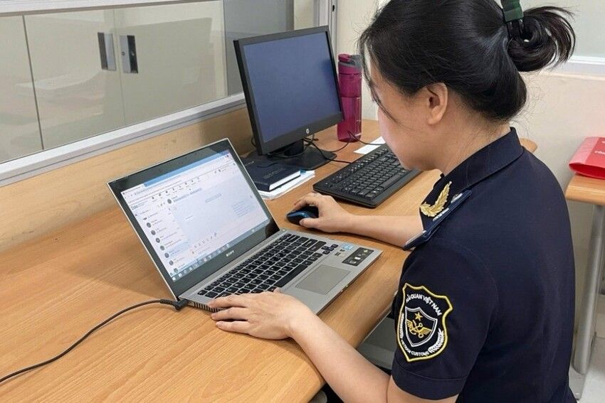 Đảng ủy Hải quan khu vực XVIII chỉ đạo triển khai hỗ trợ doanh nghiệp  bằng Zalo OA