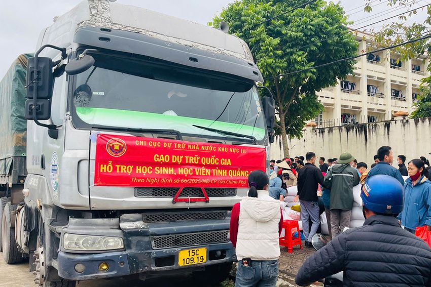 Đảng bộ Chi cục Dự trữ Nhà nước khu vực III chỉ đạo tăng tốc triển khai nhiệm vụ cuối năm