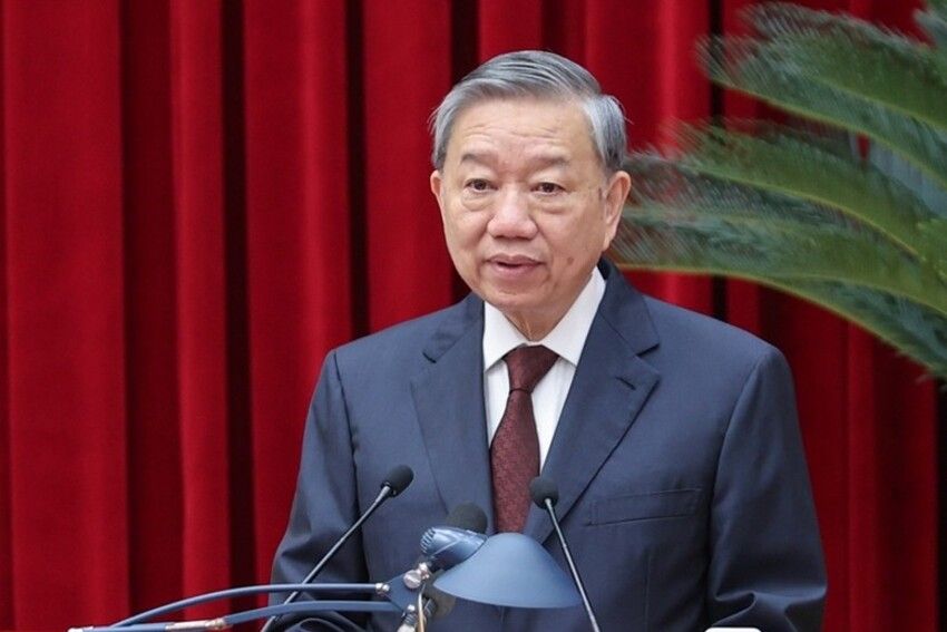 MÃI MÃI XỨNG DANH BỘ ĐỘI CỤ HỒ