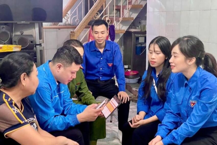 Đổi mới công tác tuyên truyền, giáo dục chính trị tư tưởng