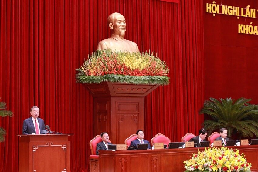 5 “điểm cộng” lựa chọn nhân sự tham gia Bộ Chính trị, Ban Bí thư