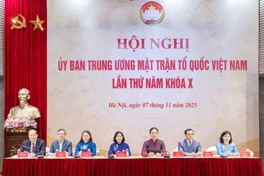 Nhiều ý kiến tâm huyết vào các dự thảo văn kiện trình Đại hội đại biểu toàn quốc lần thứ XIV của Đảng
