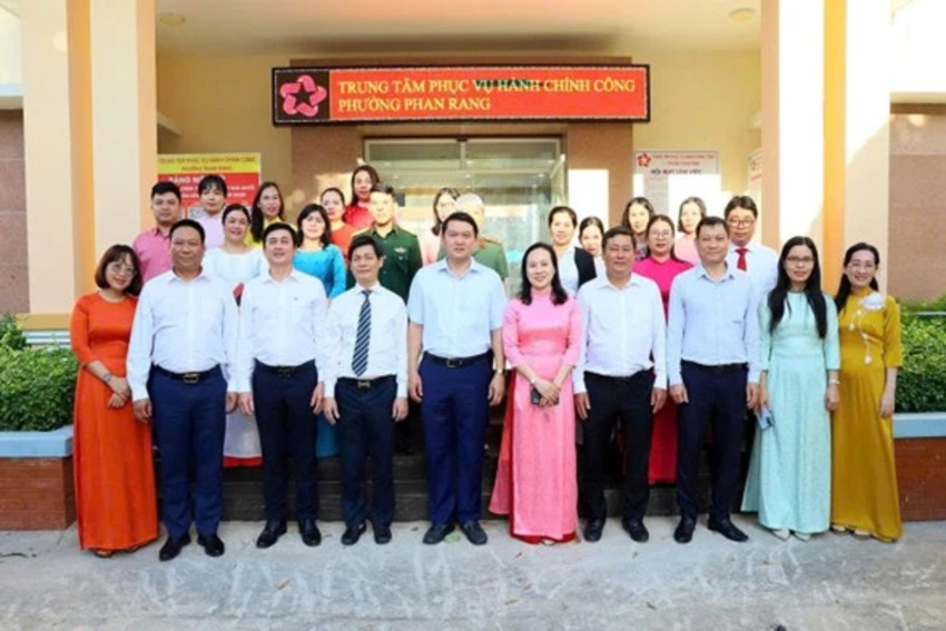 Khánh Hòa đổi mới mạnh mẽ phương thức lãnh đạo, cầm quyền của Đảng trong công tác cán bộ: Kỳ cuối: Xây dựng đội ngũ cán bộ ngang tầm nhiệm vụ, đáp ứng yêu cầu mô hình chính