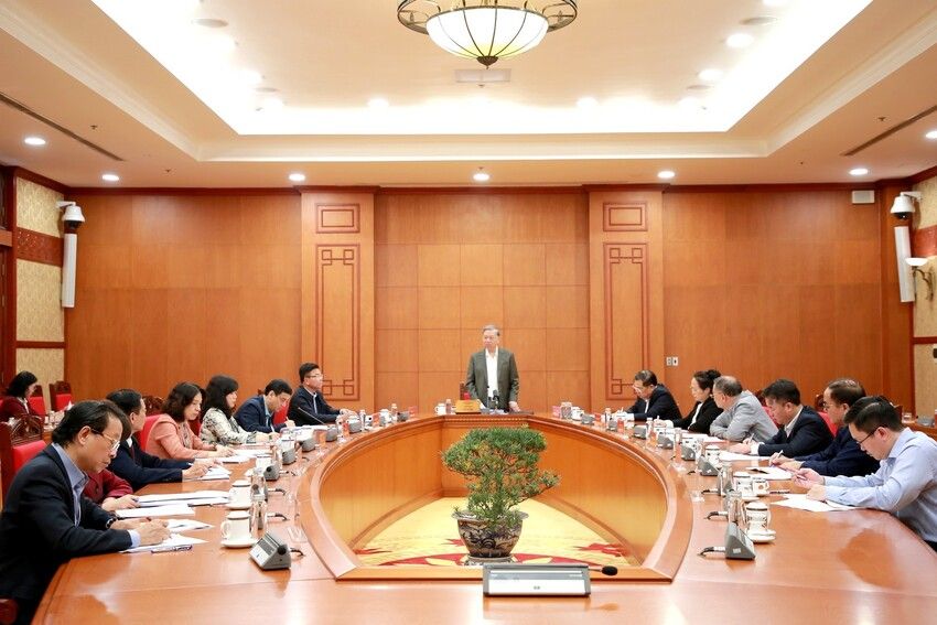 Tổng Bí thư Tô Lâm chủ trì cuộc làm việc về chủ trương, chính sách đối với người khuyết tật